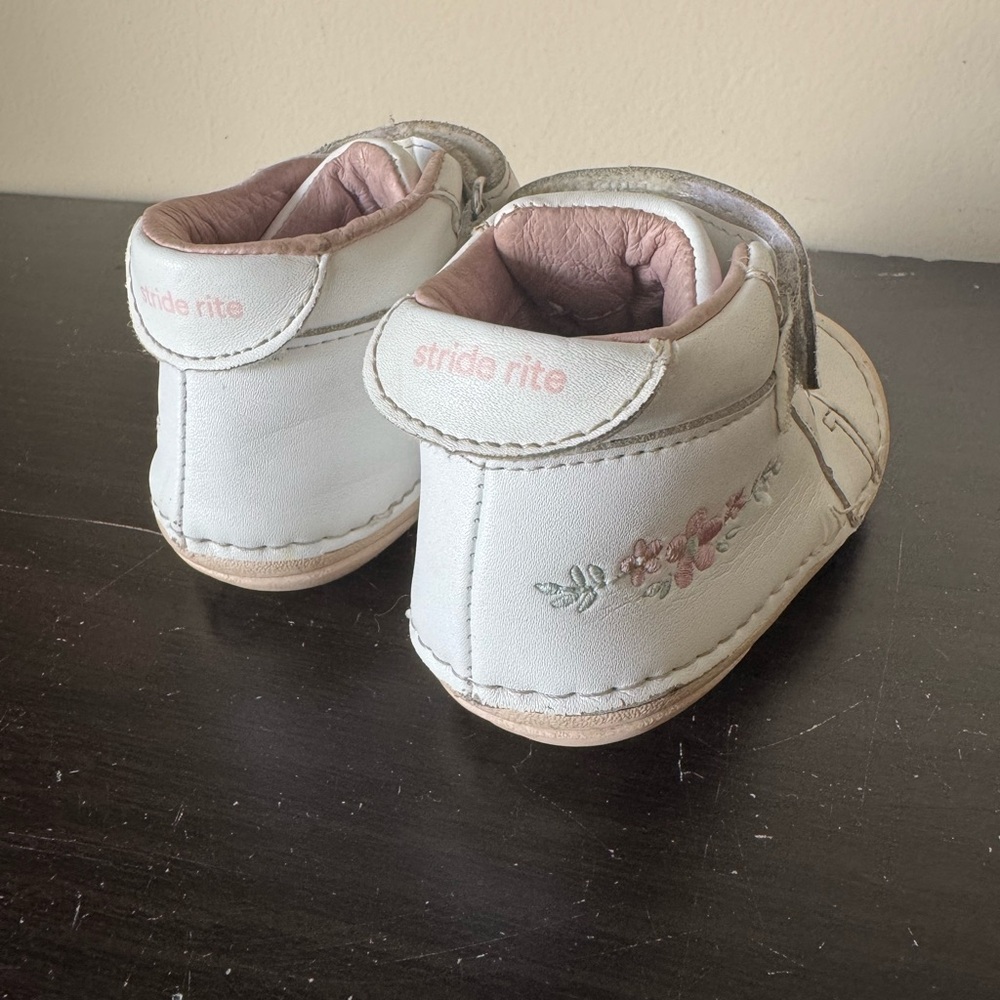 Stride Rite White and Pink Floral Baby Shoes